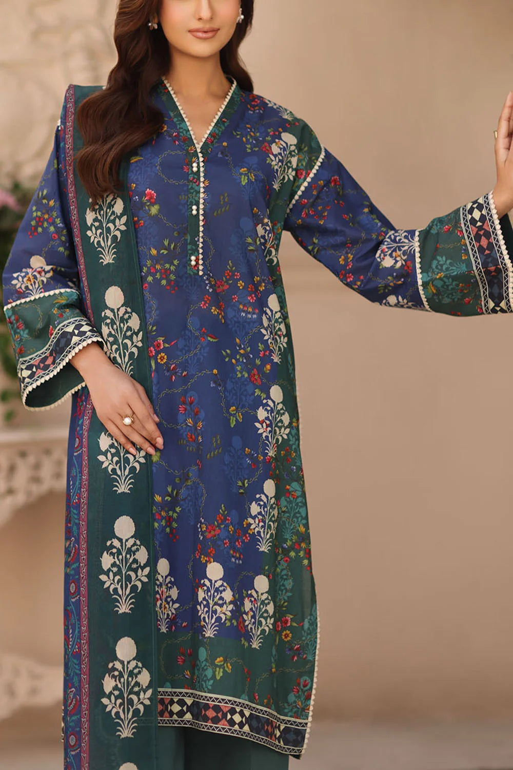 3 Piece Printed Lawn Suit with Printed Lawn DupattaD